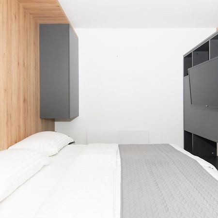 Forgotten Garden Apartments 波尔托罗 外观 照片